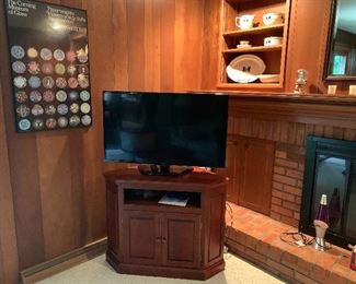 Flat screen tv and cabinet