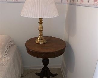 Side table 