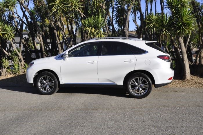 Fabulous 2014 RX 350 Lexus with 46, 235 miles.  Loaded with all options.  Clear and clean title.  Asking $22,000.