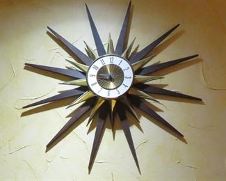 Sunburst clock