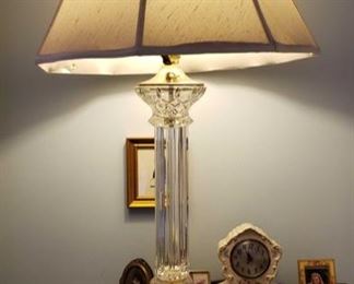 0195 Main Building Bedroom Master Lamp profile