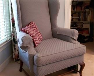 0231 Main Building Bedroom Master Wing chair profile