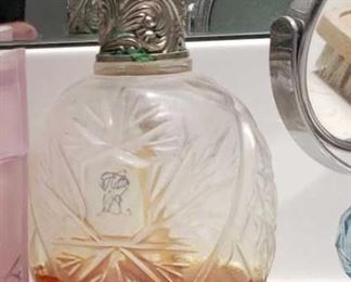 0338 Main Building Bathroom Master Perfume bottle profile