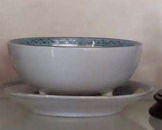 0426 Main Building Hall Downstairs Bowl and saucer profile
