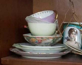 0466 Main Building Hall Downstairs Demitasse Cups an Saucers profile