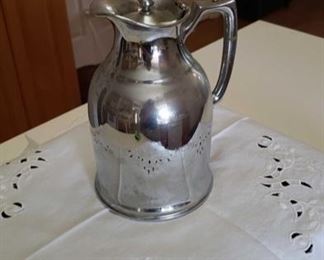 0613 Main Building Kitchen Insulated Pitcher profile