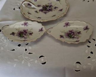 0763 Main Building Kitchen Tea bag trivet and dish profile