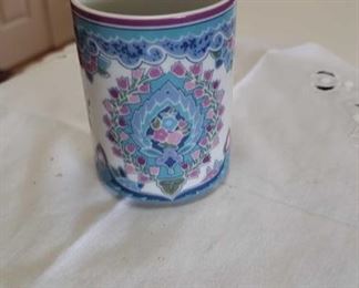 0838 Main Building Kitchen Cup profile