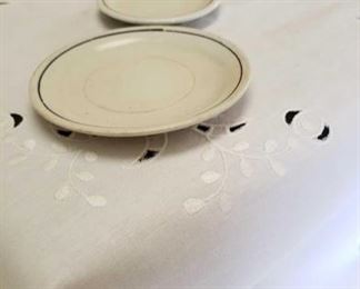 1042 Main Building Kitchen Doll Dishes profile