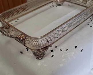 1117 Main Building Kitchen Casserole holder profile
