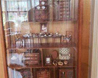 1261 Main Building Sun Room Miniature Display profile