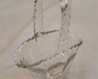 1411 Main Building Dining Room Glass basket profile