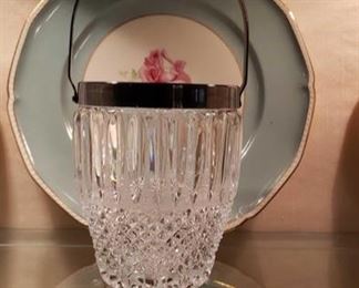1483 Main Building Dining Room Ice bucket profile