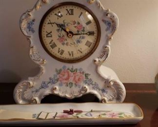 1862 Main Building Bedroom Upstairs Clock profile