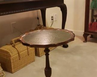 2076 Main Building Sitting Room Leather topped table profile