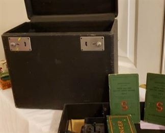2225 Main Building Sitting Rm Closet Sewing machine Case profile