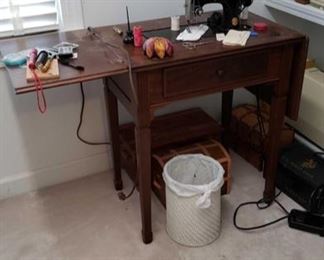 2260 Main Building Sitting Rm Closet Sewing Machine in Cabinet profile