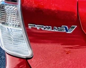2016 Toyota Prius V fully loaded Van, Wagon, Hybrid, Car