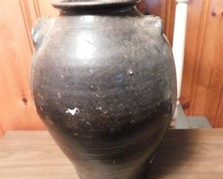 Catawba Valley Crock(Some Damage)