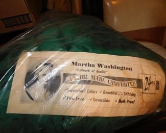 Old Martha Washington Comforter