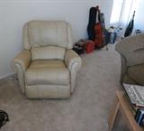 LANE RECLINER GREAT CONDITION $75 IS 25% OFF ON SATURDAY