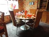 Saarinen Tulip Kitchen Table