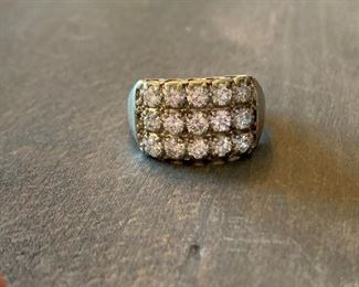 18K Gold and Diamond Ring