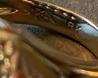 18K Gold and Diamond Ring