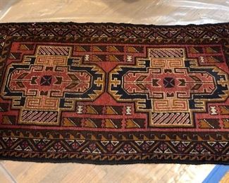 AREA RUG MADE IN MOROCCO 