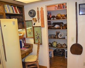 Kitchen Overview/Pantry
