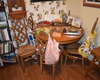 Kitchen Eating Area