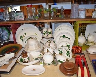 Kitchen Eating Area