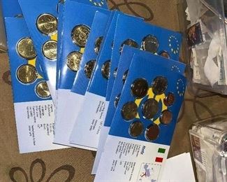COLLECTIBLE ITALIAN COINS