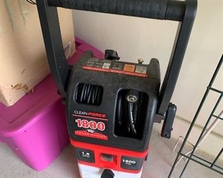 CLEAN FORCE 1800 PSI PRESSURE WASHER
