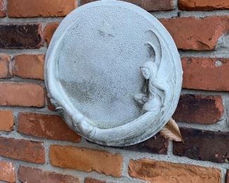 LAWN ORNAMENTS