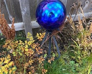 GAZING BALL