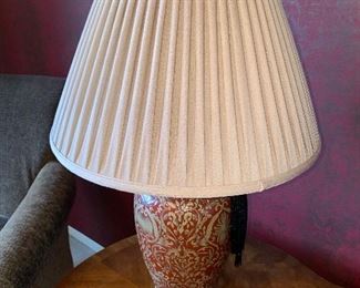 VINTAGE TABLE LAMP