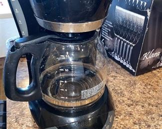 COFFEE MAKER