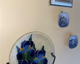DECORATIVE PLATES