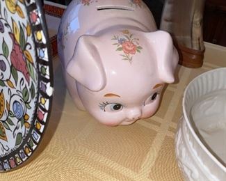 VINTAGE LEFTON PIGGY BANK