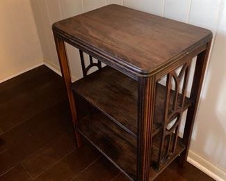 2 - TIER END TABLE