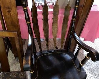 VINTAGE ROCKING CHAIR