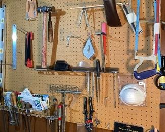 HAND TOOLS