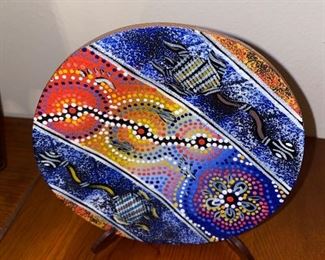 VINTAGE DECORATIVE PLATE