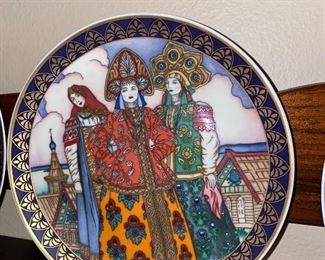 RUSSIAN FAIRY TALES COLLECTIBLE PLATES