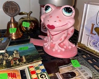 CUTE PINK FROG!