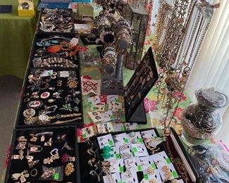 HUGE SELECTION OF COSTUME JEWELRY