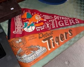 DETROIT TIGERS PENNANTS
