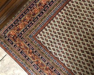 Oriental Rug. Approx - 9.5'x6.5'