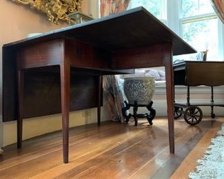 Sheraton Style Inlaid Gate Leg Table